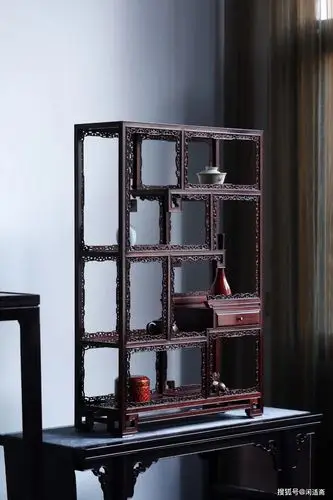 文房雅器小叶紫檀拐子纹案头博古架