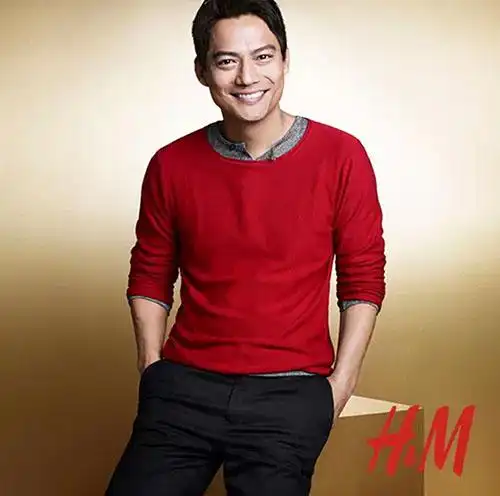 p>高圣远 i>(全名archie david kao) /i>,出生于美国华盛顿市,成长于