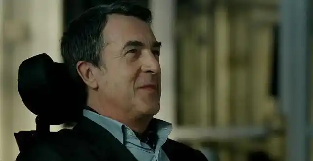 电影《触不可及》:之所以触不可及,是因为偏见|菲利普|托尼|爱情|小