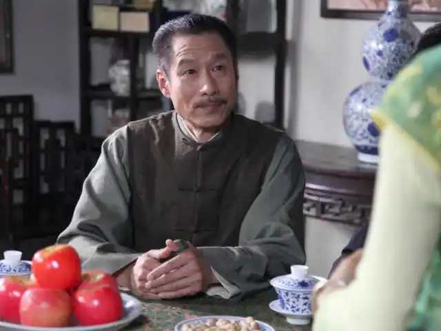 《什刹海》:关晓彤,吴磊联合众多老戏骨,演绎京味儿温情生活