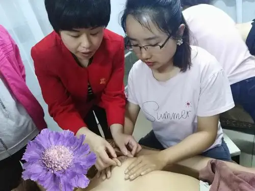 西安雪绒花&34期催乳班结业记实