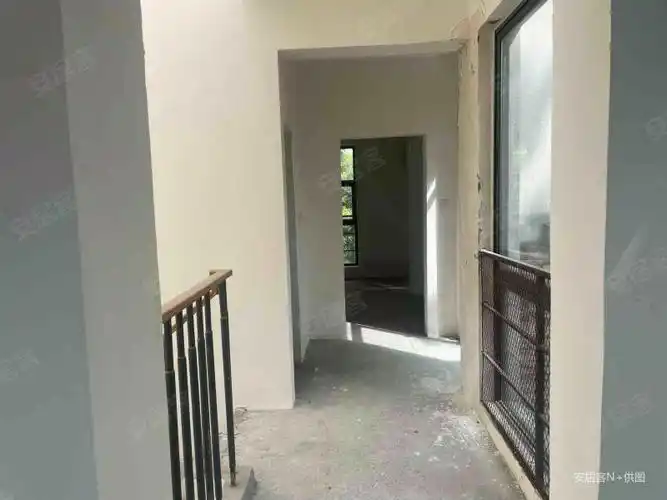 水韵尚城别墅满五近地铁购物方便中间楼层交通便利