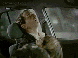 搞笑gif图阿尔巴尼亚的直播新闻真好看