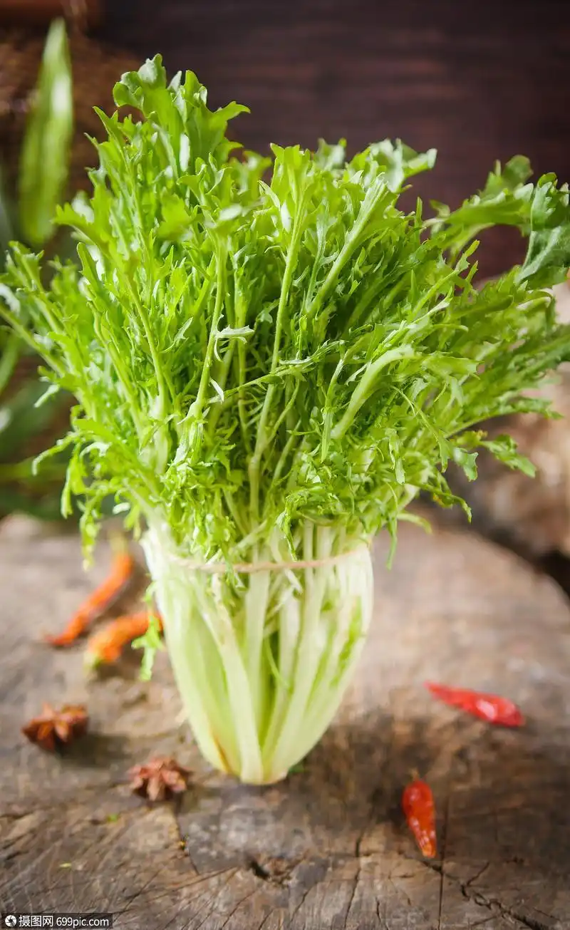 照片 餐饮美食 新鲜腊菜.jpg