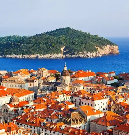 walking and cycling tours in croatia