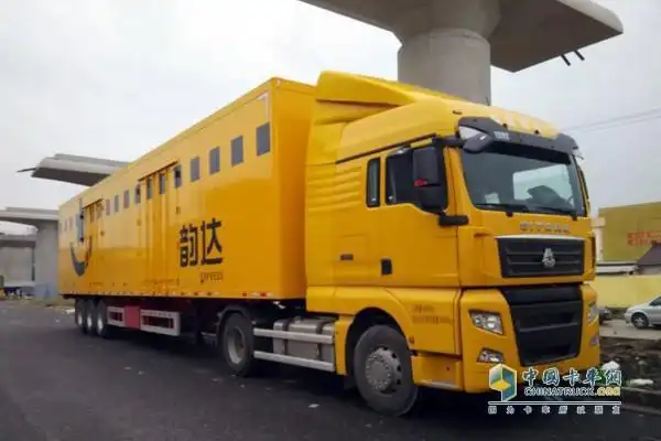 高端化的今天,选择一款合适的运输车至关重要,尤其是对于快递运输来说
