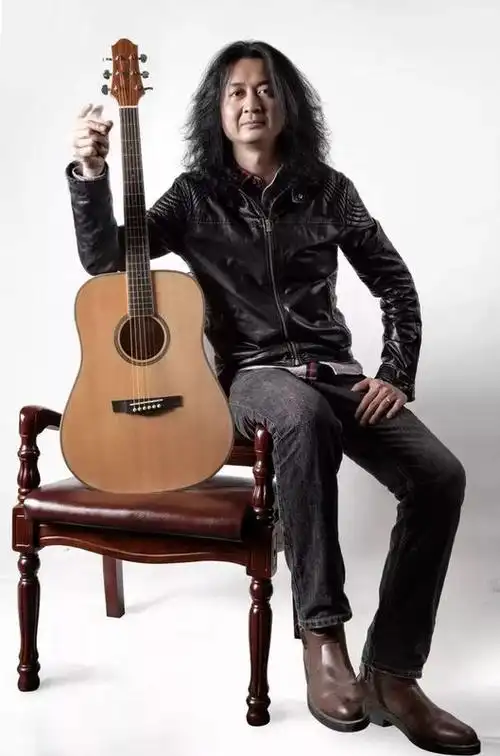 唐朝乐队吉他手陈磊