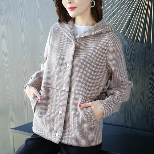 格子毛衣外套女士短款连帽小外2021春秋秋季毛针织衫