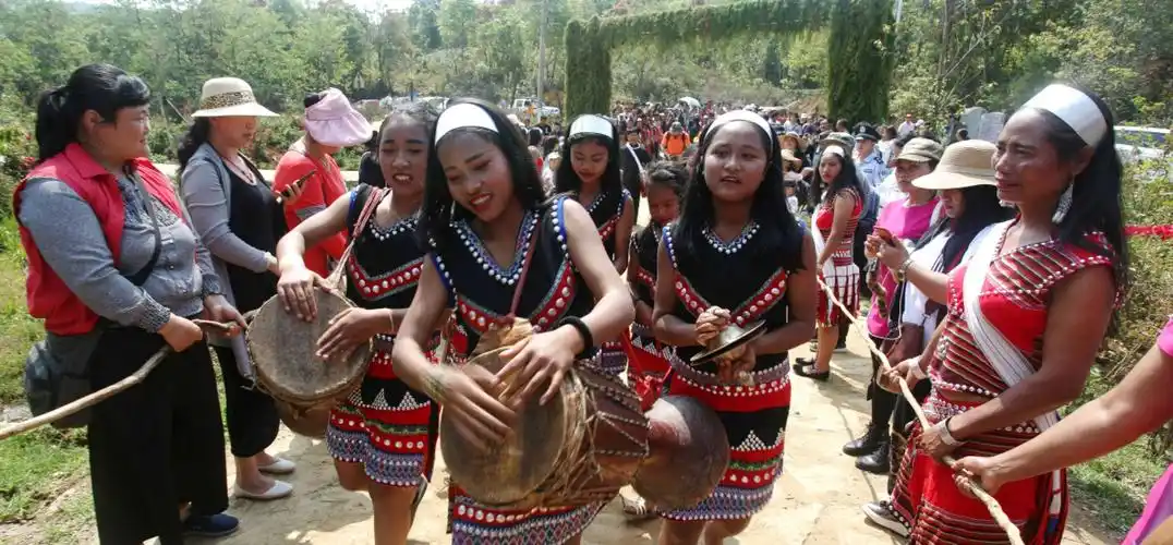 阿佤人民再唱新歌! - 美篇