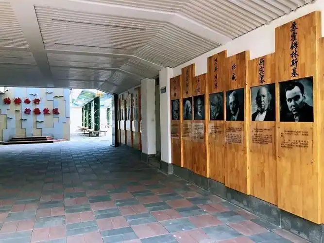 文汇中学将在永外地区设立文汇中学南校区,用于文汇中学日常教育教学