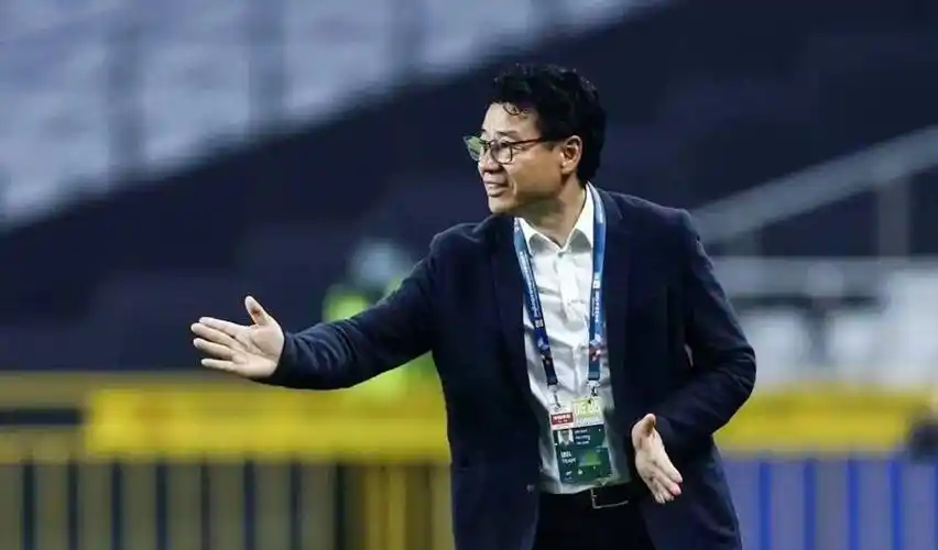 范志毅来活了,上海申花输球又输人,媒体人,申花与冠军渐行渐远_比赛