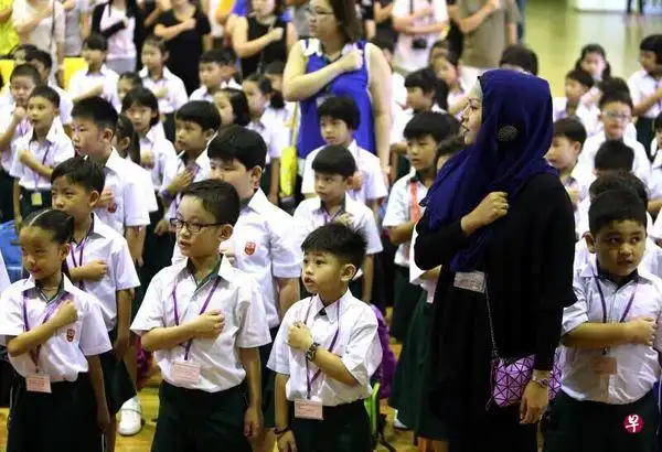 新加坡中小学开学啰!