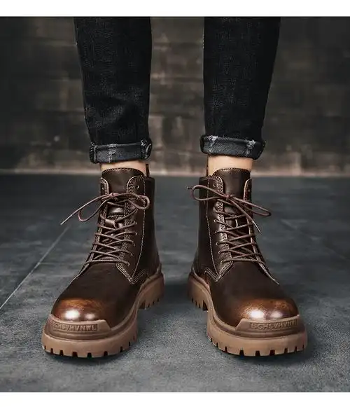 品牌男鞋秋冬季新款马丁靴男高帮鞋款工装靴英伦风男士中筒靴皮靴潮流