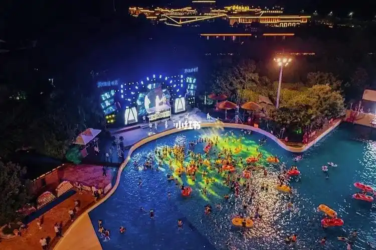 天目湖水世界夜游畅爽一夏