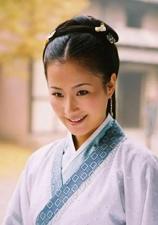 这五个版本的卫子夫,还是觉得王灵最好看