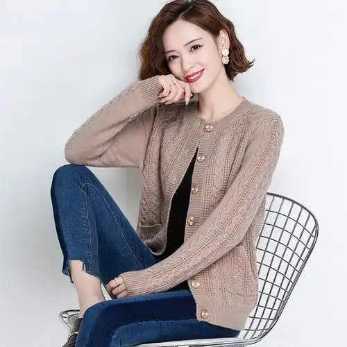 圆领针织开衫女士短款披肩小款外搭春秋秋装毛针织衫