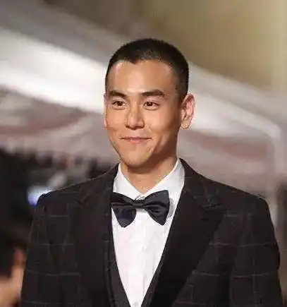 说到寸头的话怎么可能不说说彭于晏呢?