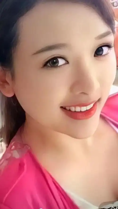 本山徒弟王小虎和张可是一对夫妻,全是二人转演员出生,王小虎在乡爱中