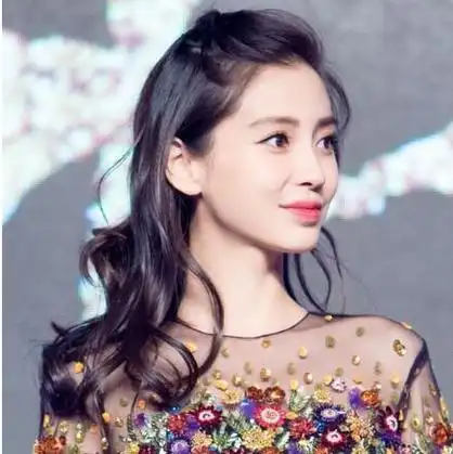 半扎马尾如何扎 女生半扎马尾扎法图解_马尾辫发型_西子美发网