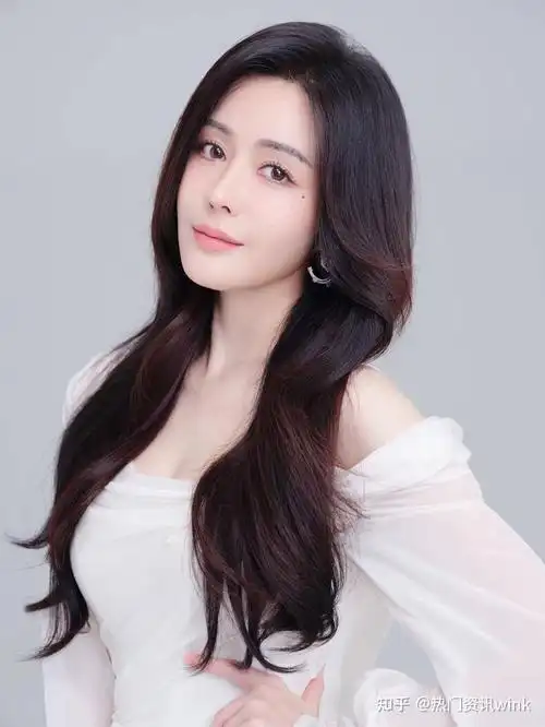 《爱的二八定律》开播 汤晶媚演绎"职场白骨精" - 知乎