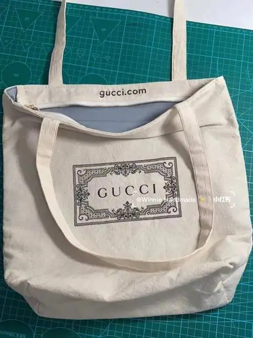 gucci的防尘袋再也不用留在角落里吃灰