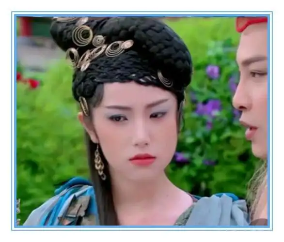 天天有喜:有种"反差"叫知画,如今穿着时尚卸浓妆,美到不敢认