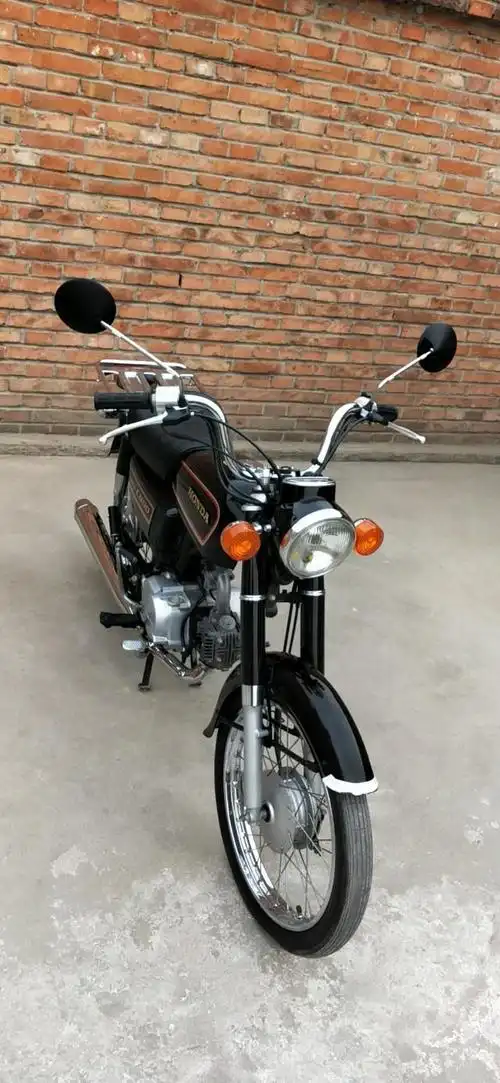 本田90摩托多少公斤本田400摩托车价格