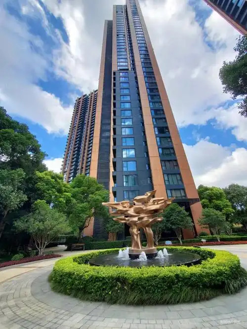 华侨城苏河湾(别墅)二手房,26000万,8室5厅,8卫,708平米-上海安居客