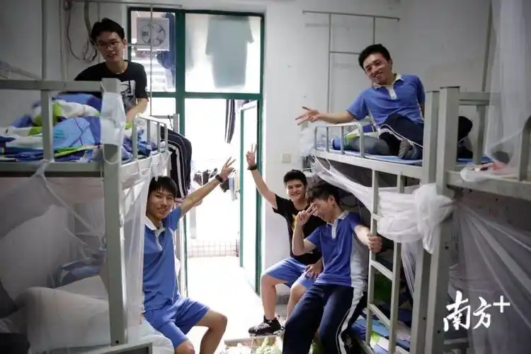 新高一学生可满足全部住宿!宝安中学迎来利好