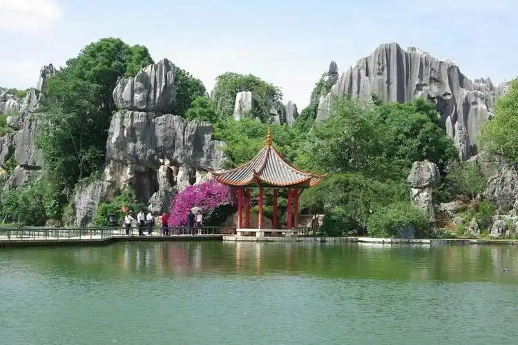 昆明市区必去景点(昆明具有吸引力的7个旅游地方) 图1