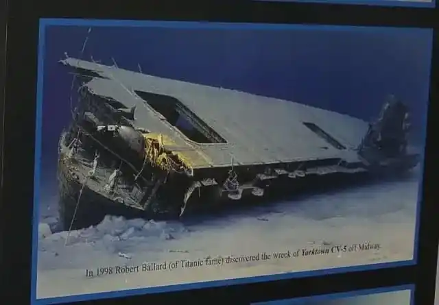 约克城号残骸的全貌约克城号舰艉部分pt-109号鱼雷艇2002年7月11日