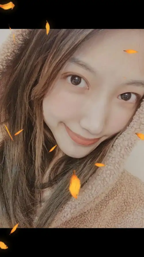 素颜是因为懒,化妆是因为想变好看,爱笑是因为在享受生活!07