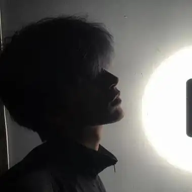 日系高颜值很小众气质男生头像 阳光帅气的精致高冷的日系男头