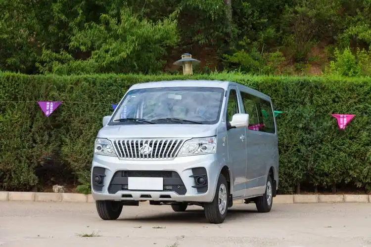 试驾城乡货运新选择长安睿行m60