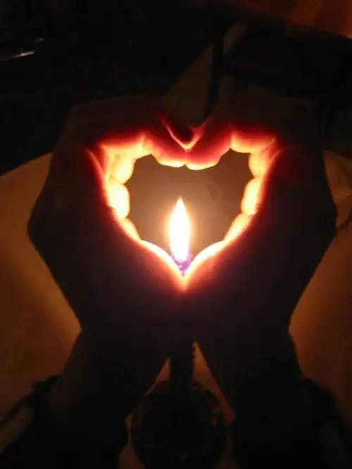 我们所要做的,就是再多喜欢那女孩一点.