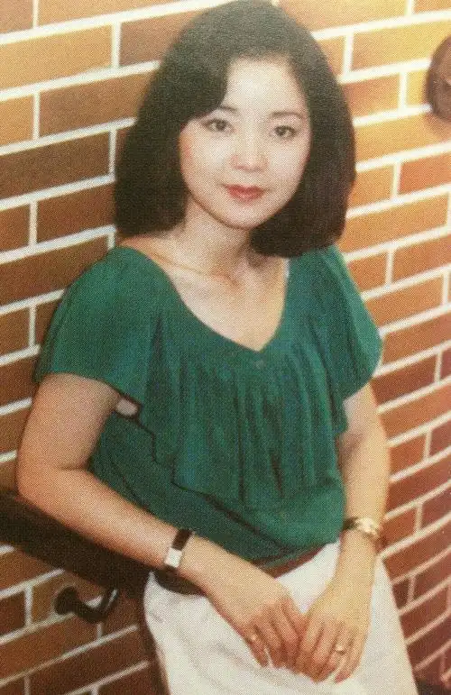 邓丽君1981年罕见照片