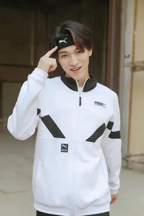 santa赞多超话#赞多0311生日快乐#@创造营2021-赞多