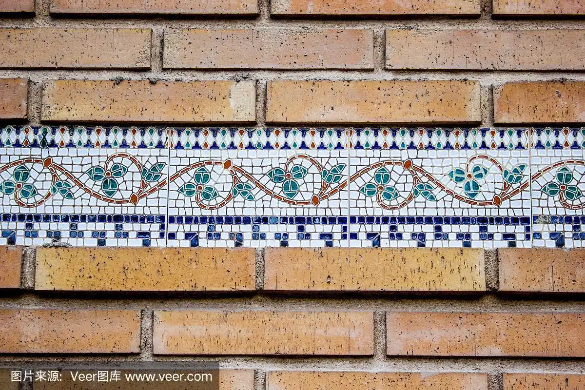 西班牙砖墙马赛克花饰