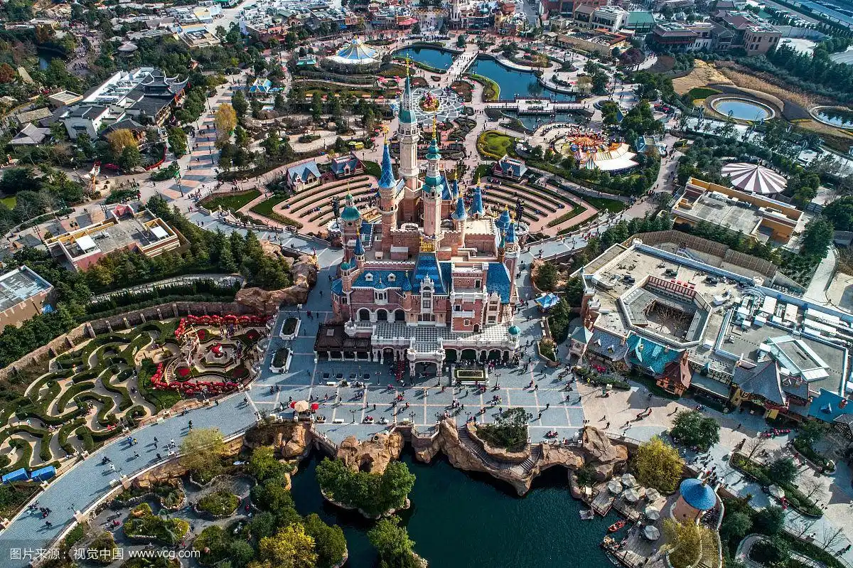 航拍 上海迪士尼乐园 奇幻童话城堡