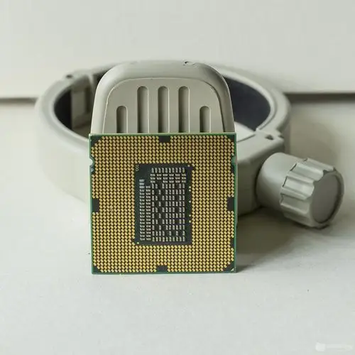 出个cpu,i5 2500t,1155接口的,带核显,正式版