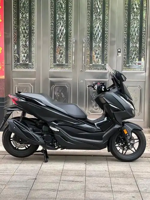 踏板摩托车 #佛沙350 新到本田佛沙进口版,22年22款 - 抖音