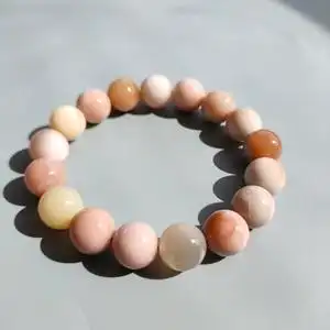 新疆天然蛋白石玉手串男女新款红色宝石手链圆珠饰品小礼物包邮