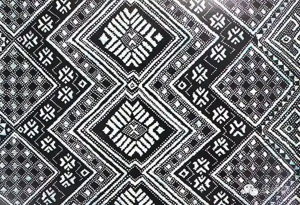 服饰文化广西少数民族织锦图案