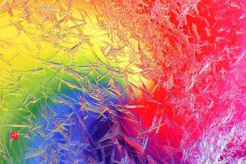 iceturnsintorainbowofcolorsinjilin