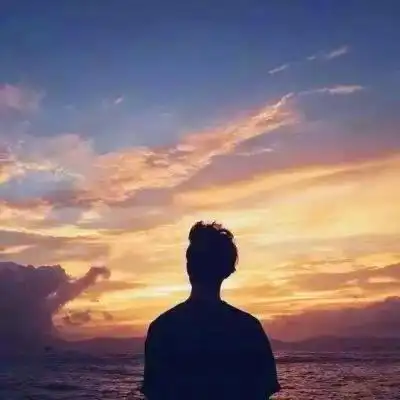 头像男独一无二霸气冷酷高清图片_男生头像_头像屋