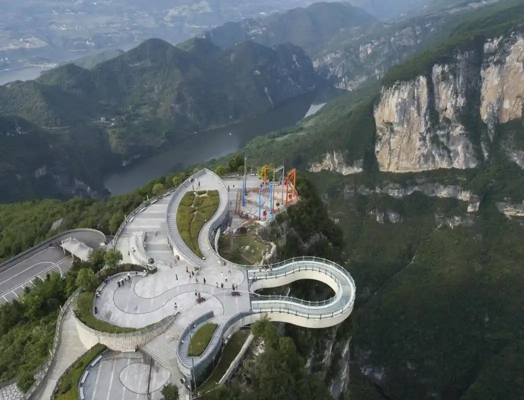 【天下第一缸】云阳龙缸,重庆云阳龙缸国家地质公园,国家5a级旅游景区