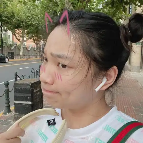 哈哈哈哈羊角包