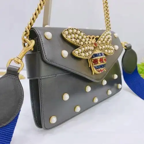 二手95新gucci古驰broadway系列黑色小蜜蜂珍珠款女士单肩斜挎包