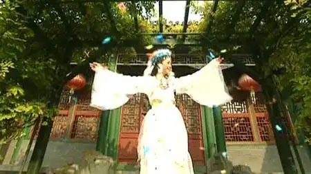 还珠格格香妃引蝴蝶新旧版对比 含香为什