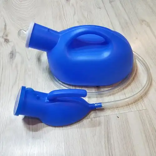 老人小便接尿器